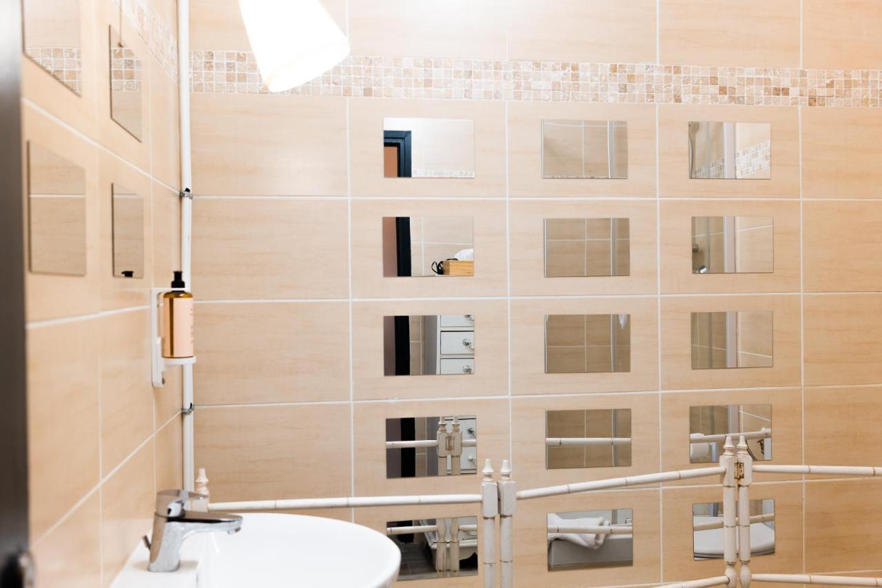Lou Pitchoun Luxe Et Serenite Au Coeur De Saint-Tropez Suite Familiale Avec Chambre Separee Avec Jardin Enchanteur Pour 4 Adultes Et 1 Enfant Ngoại thất bức ảnh